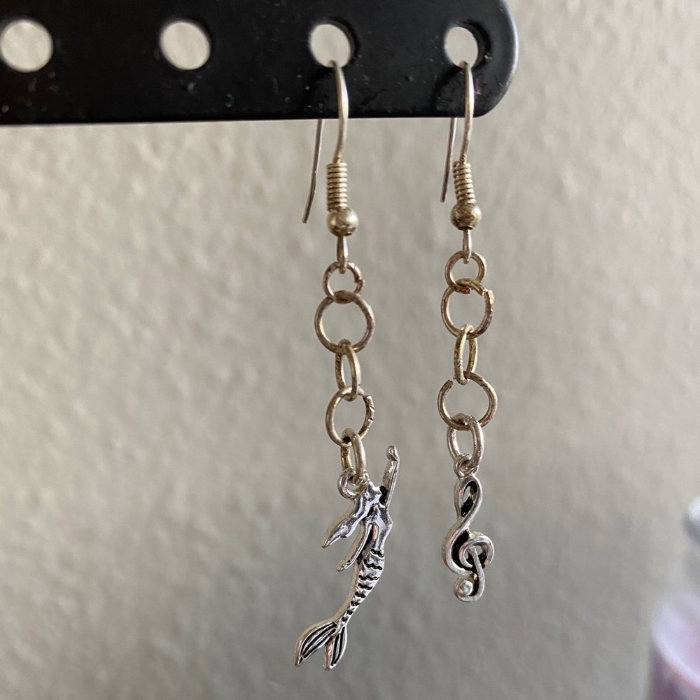 Earrings - mermaid / music